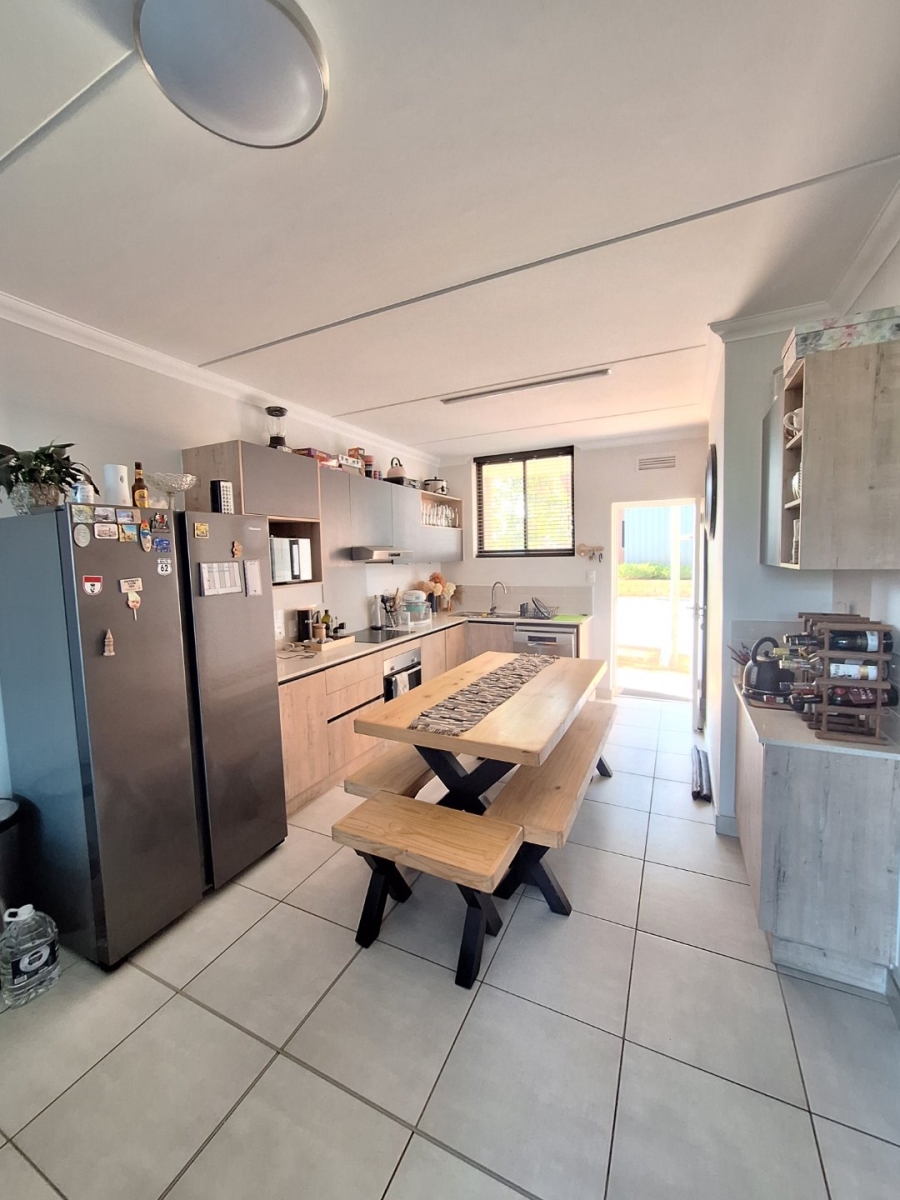 2 Bedroom Property for Sale in Vredekloof Western Cape
